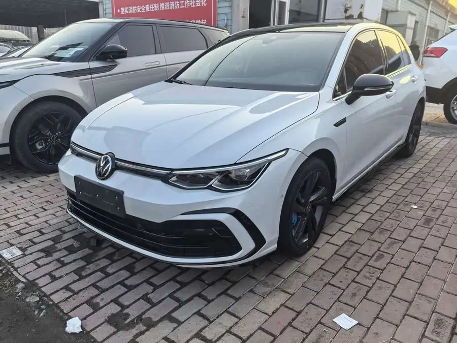 غولف 2021 280 TSI DSG R-Line