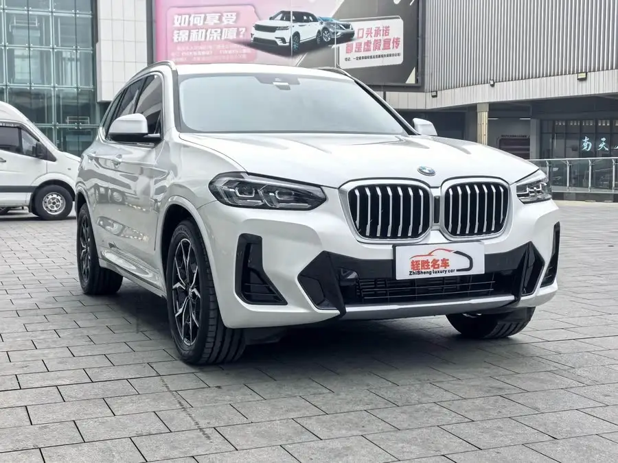 2023 BMW X3 xDrive25i M Sport Package
