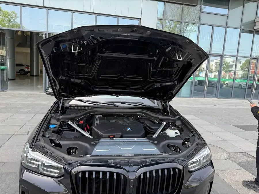 BMW X3 2023 xDrive30i Leading Edition M Night Package