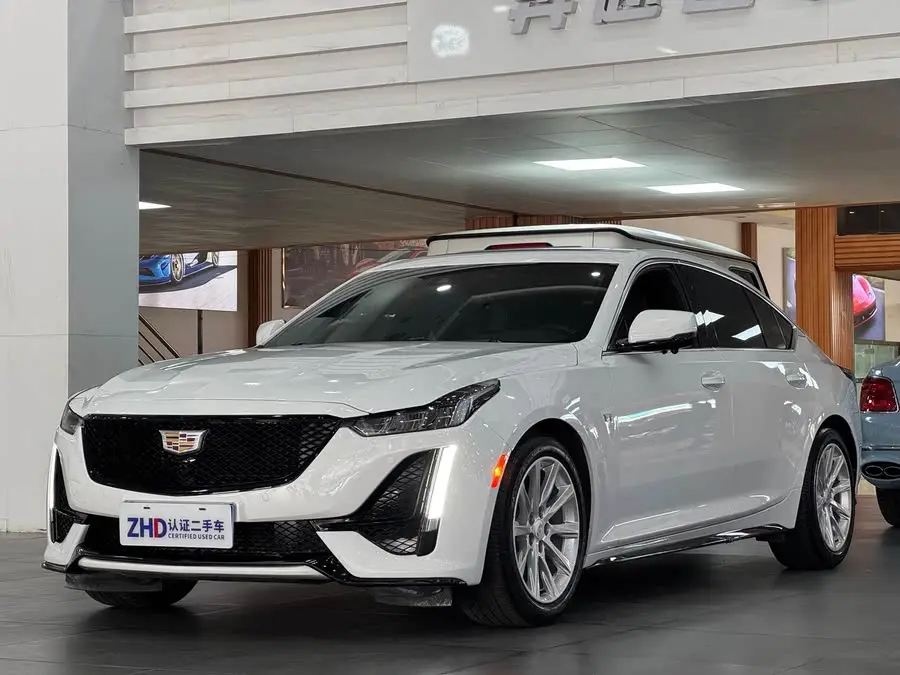 كاديلاك CT5 طراز 2020 تعديل 28T النسخة الرياضية الأنيقة