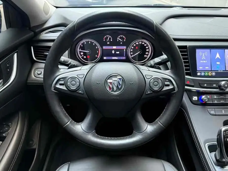 Buick LaCrosse 2021 652T Luxury