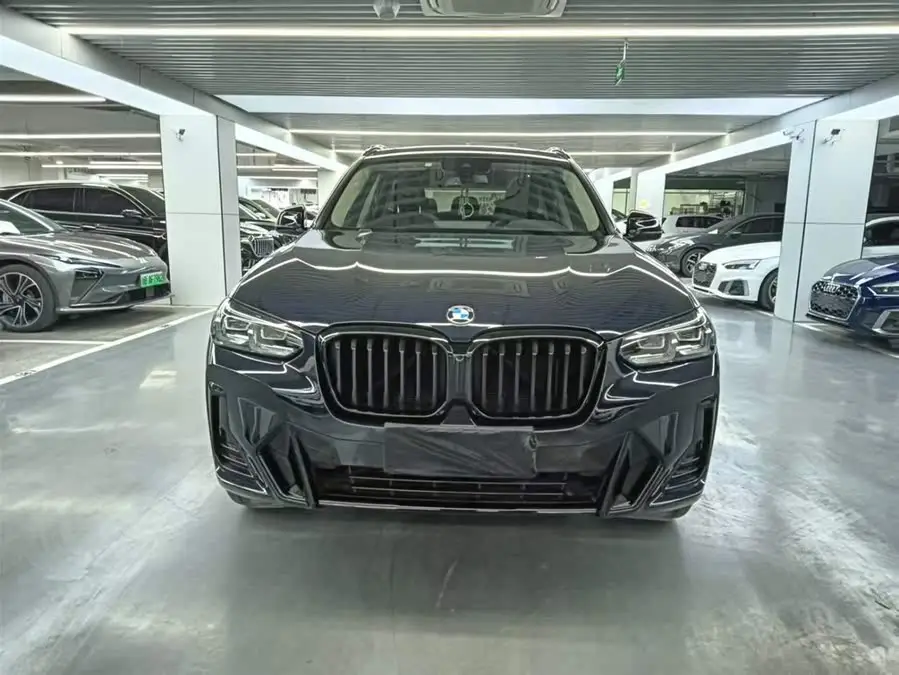 BMW X3 2022 xDrive30i Leading M Night Package