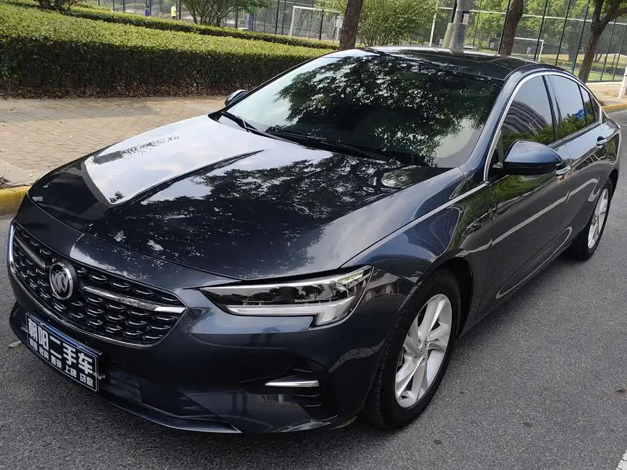 2021 بويك ريجال 552T النخبة