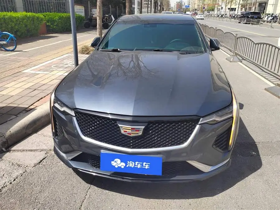 كاديلاك CT4 2021 28T الفاخرة