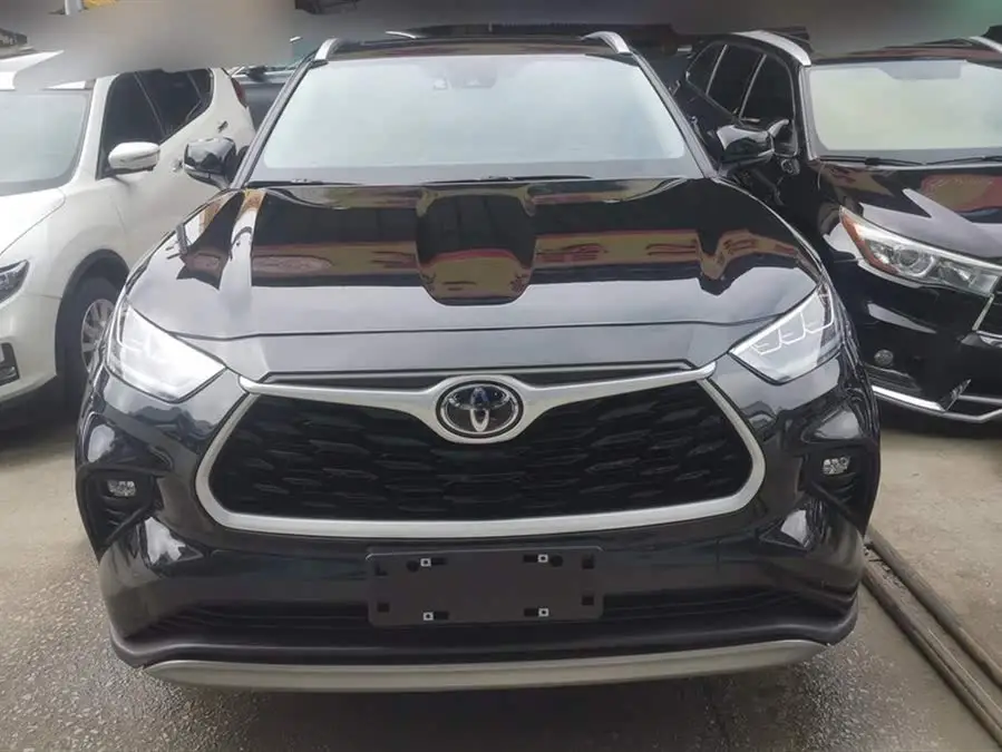 هايلاندر 2022 380T النسخة الفاخرة ذات الدفع الرباعي 7 مقاعد