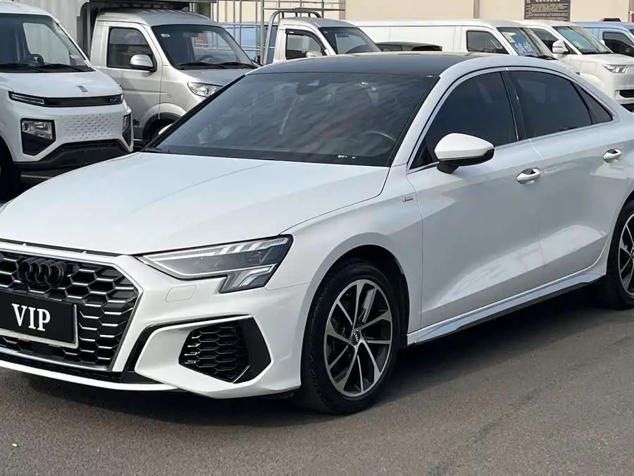 أودي A3 طراز 2021 A3L ليموزين 35 TFSI طراز رياضي متقدم