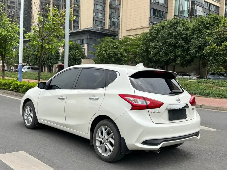 نيسان تييدا 2021 1.6 لتر CVT إصدار ذكي