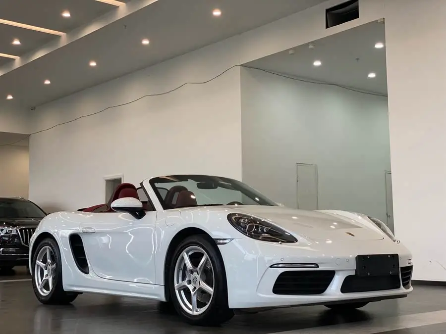 Porsche 718 2020 Model Boxster 2.0T