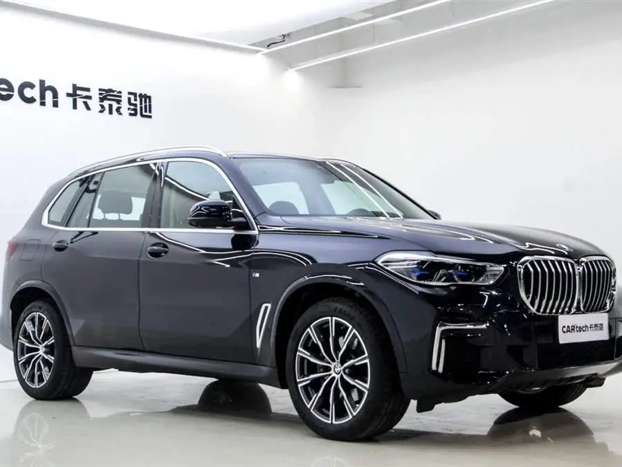 BMW X5 2022 xDrive 30Li Exclusive M Sport Package