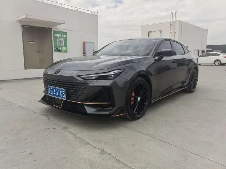 Changan UNI-V 2022 1.5T Sport Version