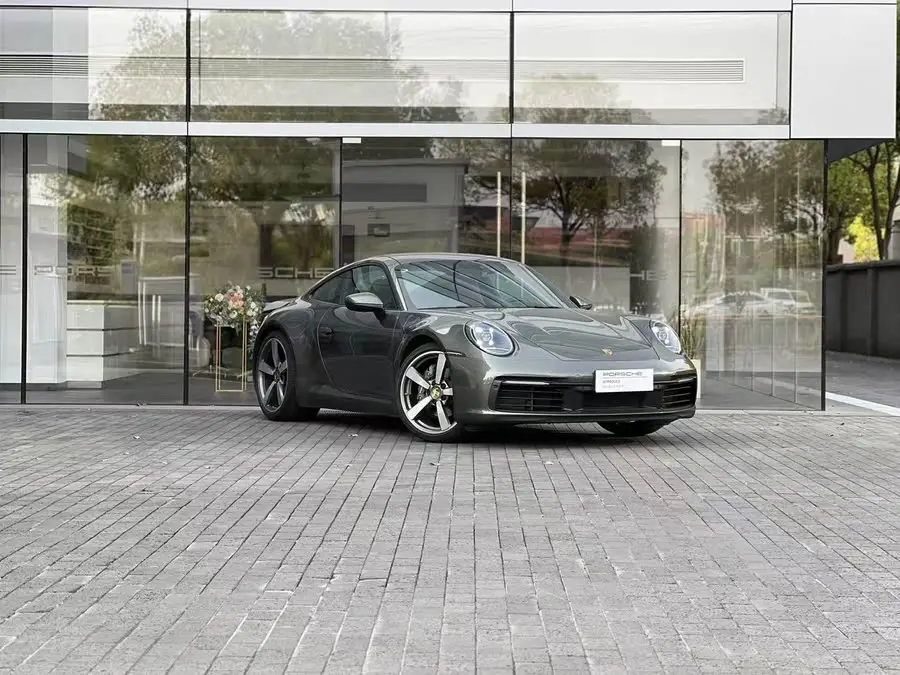 Porsche 911 2023 Carrera 3.0T