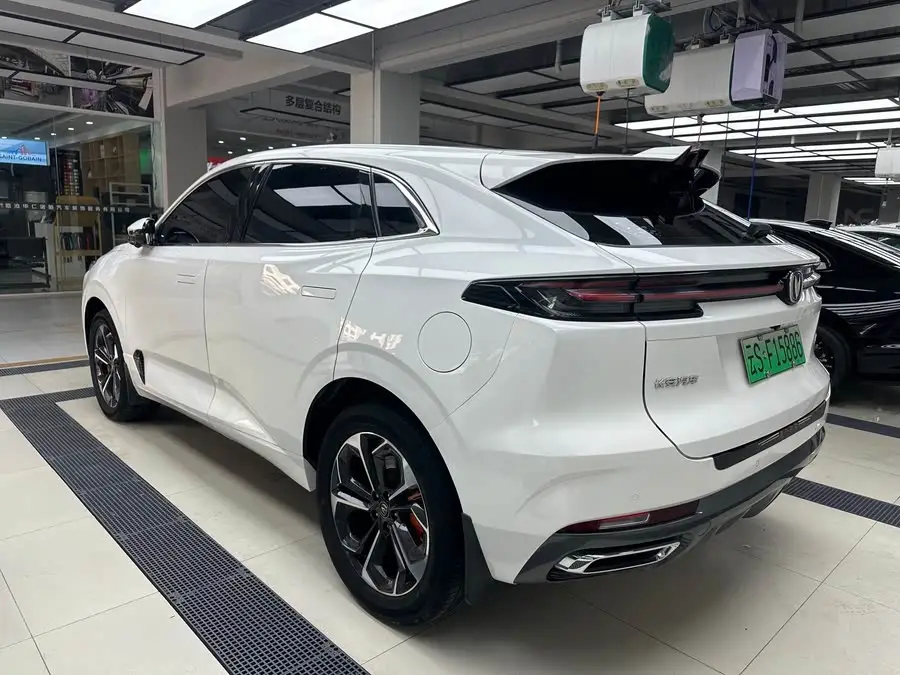 Changan UNI-K 2023 2.0T Two-Wheel Drive Joy Leading Edition