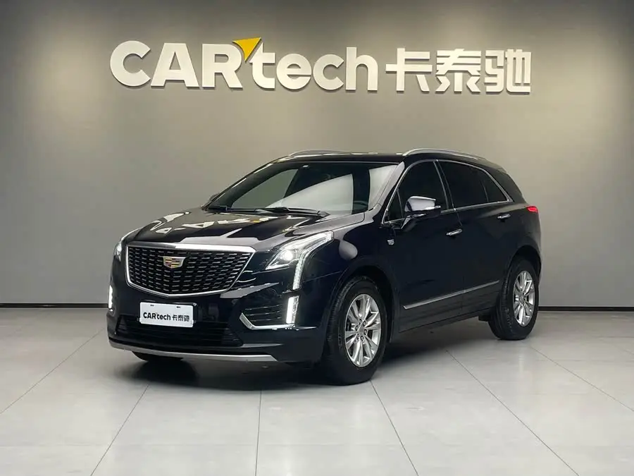 كاديلاك XT5 2022 2.0T فاخرة بالدفع الأمامي