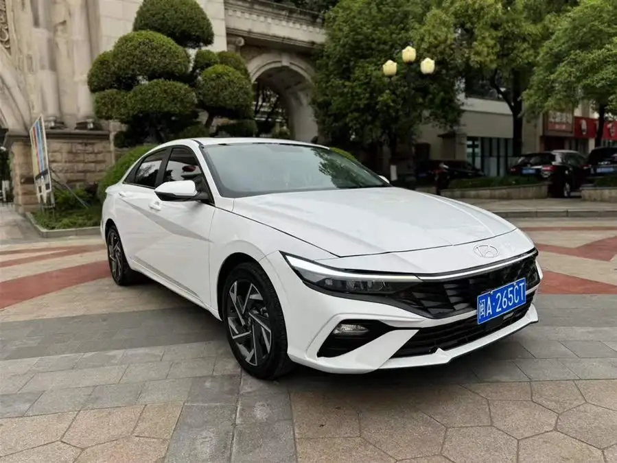 إلنترا 2023 1.5L CVT GLX النخبة