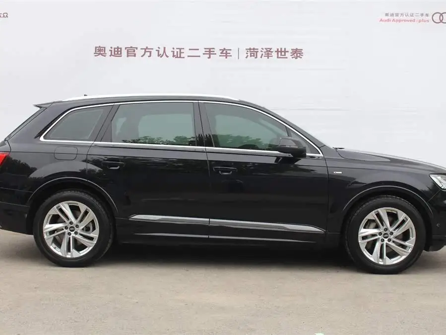 Audi Q7 2021 45 TFSI quattro S line Sport