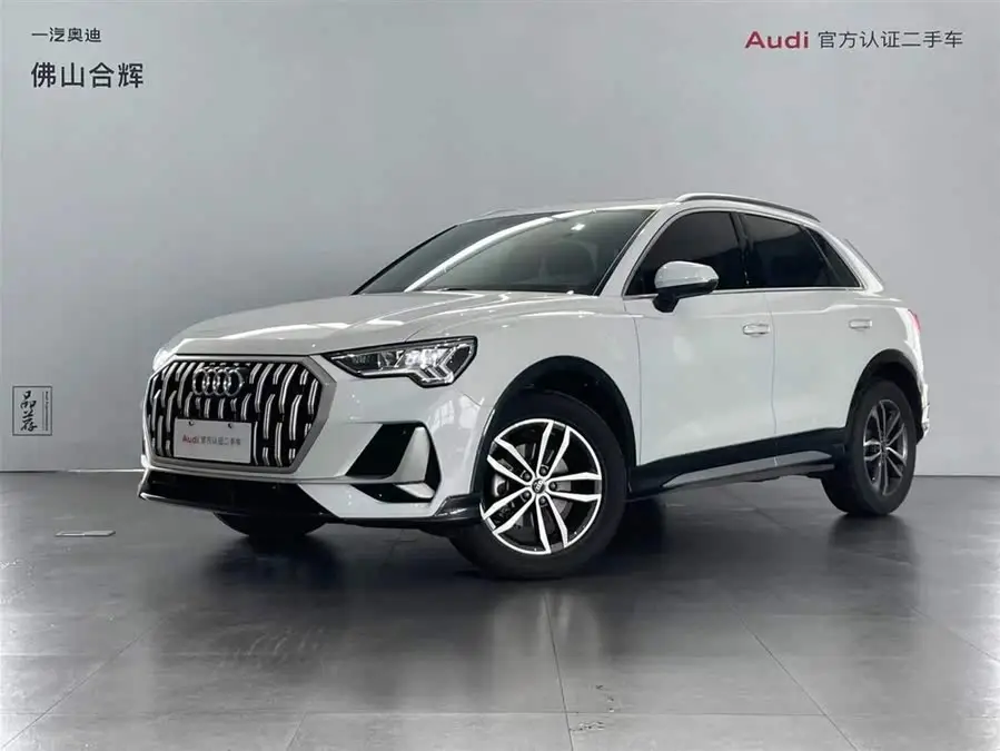 Audi Q3 2024 35 TFSI Progressiv