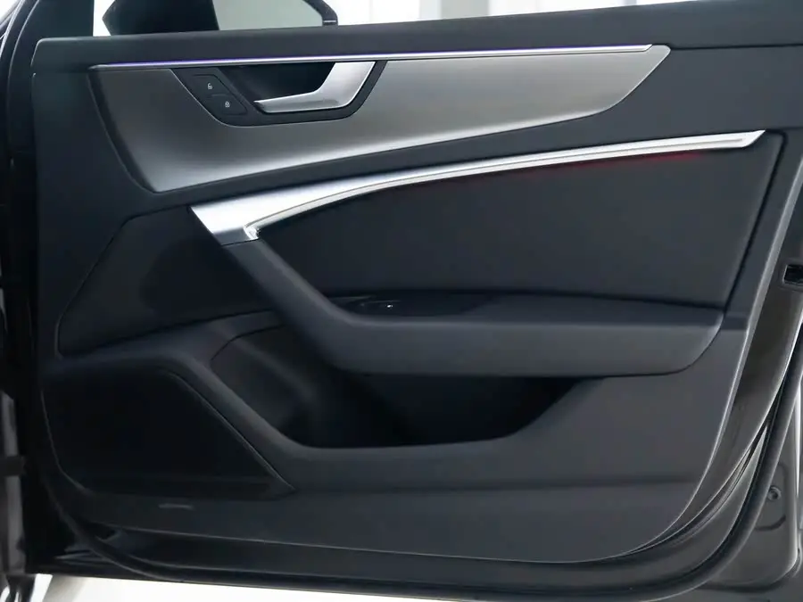 أودي A6 (مستوردة) 2021 فانت 45 TFSI طراز سبورت المميز