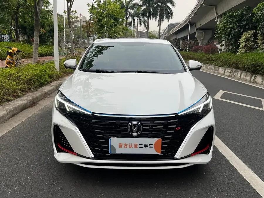 يدونغ 2024 بلس الحوت الأزرق NE 1.4T GDI DCT النسخة عالية الطاقة