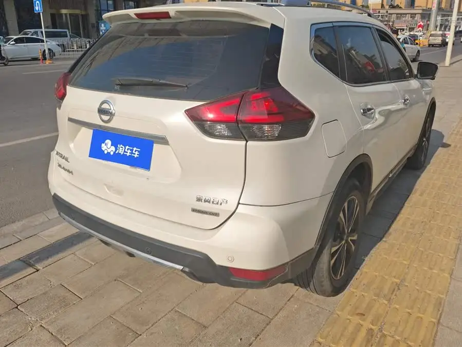 نيسان إكس تريل 2020 2.5L XL ITS CVT 4WD نسخة الملاحة الفاخرة