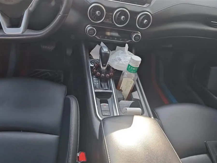 نيسان سيلفي 2022 1.6 لتر XL CVT نسخة الاستمتاع