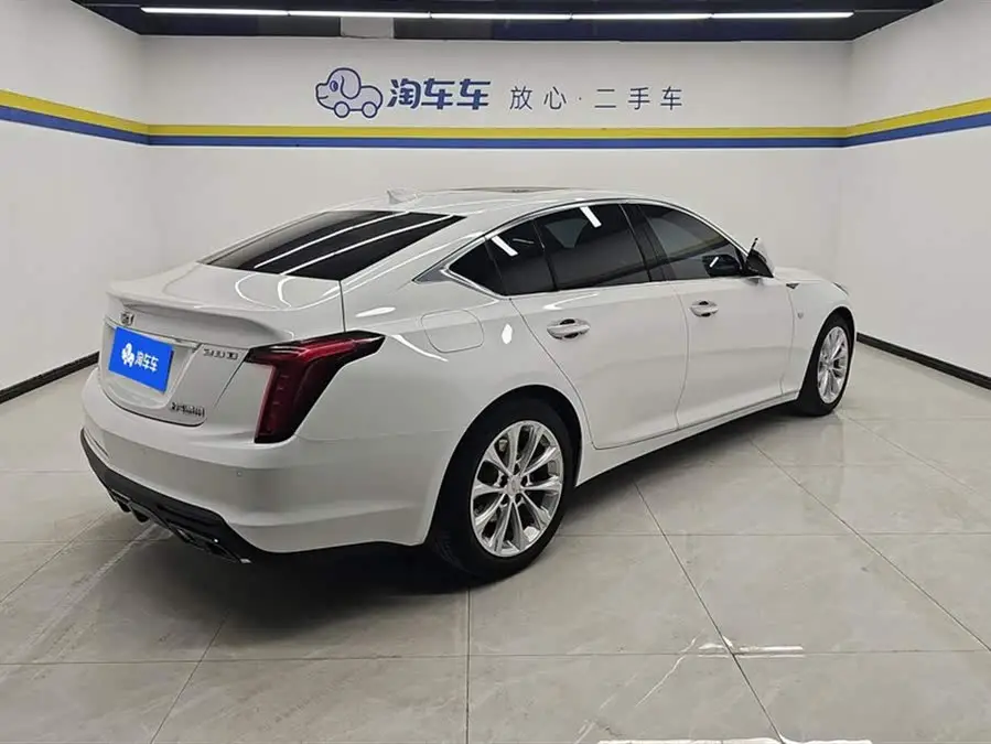 Cadillac CT5 2022 28T Luxury (Standard Version)