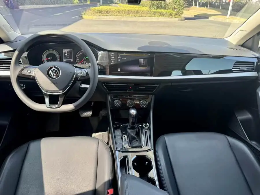 لافيدا 2022 1.5 لتر أوتوماتيكي أنيقة