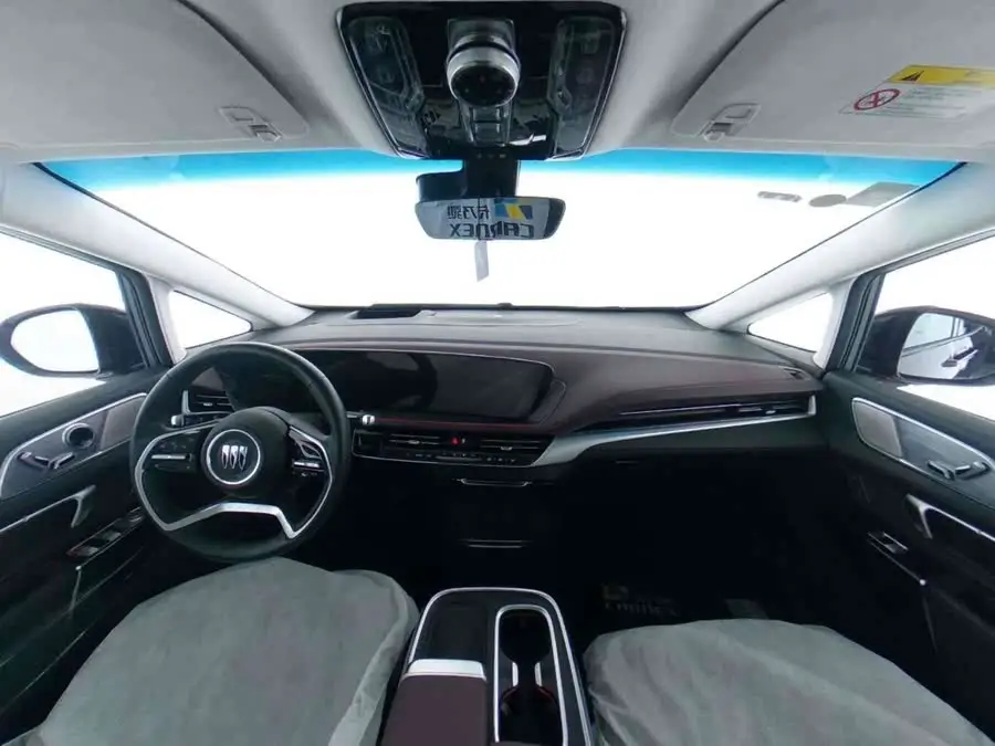 نسخة يونس 2023 من القرن 2.0T بستة مقاعد