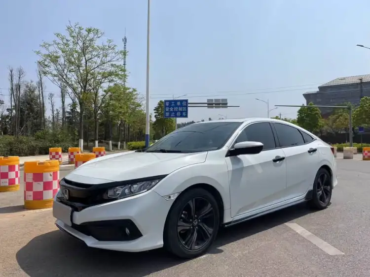 Civic 2019 220TURBO CVT Sport Version National V