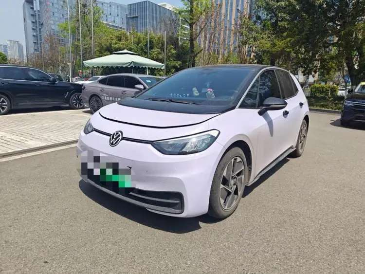 Volkswagen ID.3 2024 Outstanding Edition