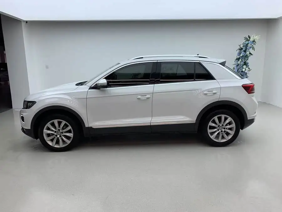 T-ROC 2021 280TSI DSG دفع ثنائي إصدار النخبة للاتصال الذكي