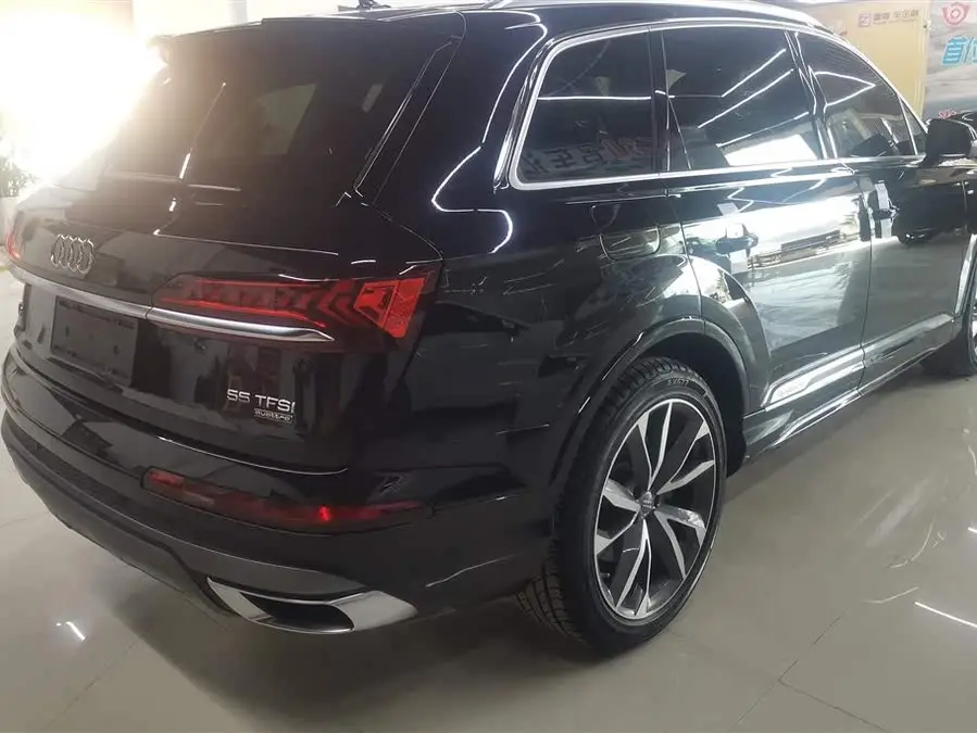 Audi Q7 2020 55 TFSI quattro S line