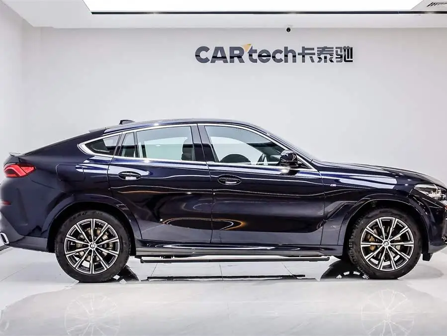 بي إم دبليو X6 2022 xDrive30i حزمة M الرياضية