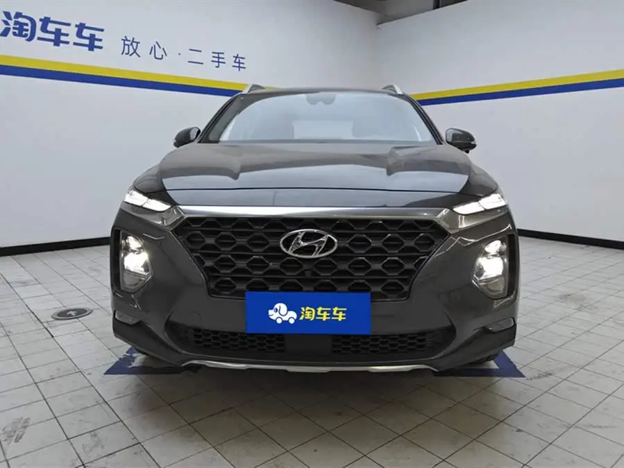 سانتا في 2019 380 TGDi DLX أوتوماتيكي AWD ذكي (HTRAC) وطني V