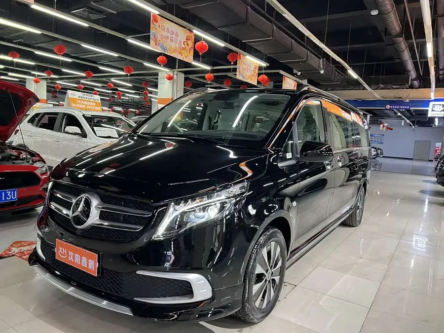 Vito 2023 2.0T Business Edition 7-seater