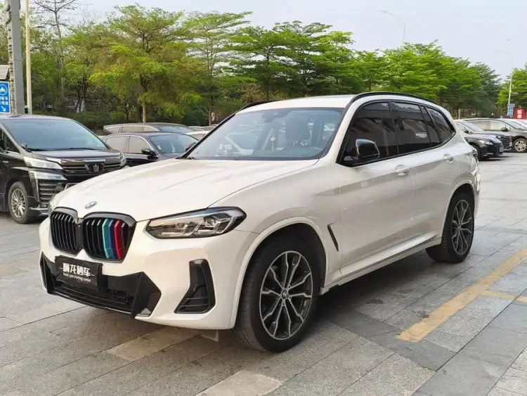 BMW X3 2022 xDrive30i Leading M Night Package