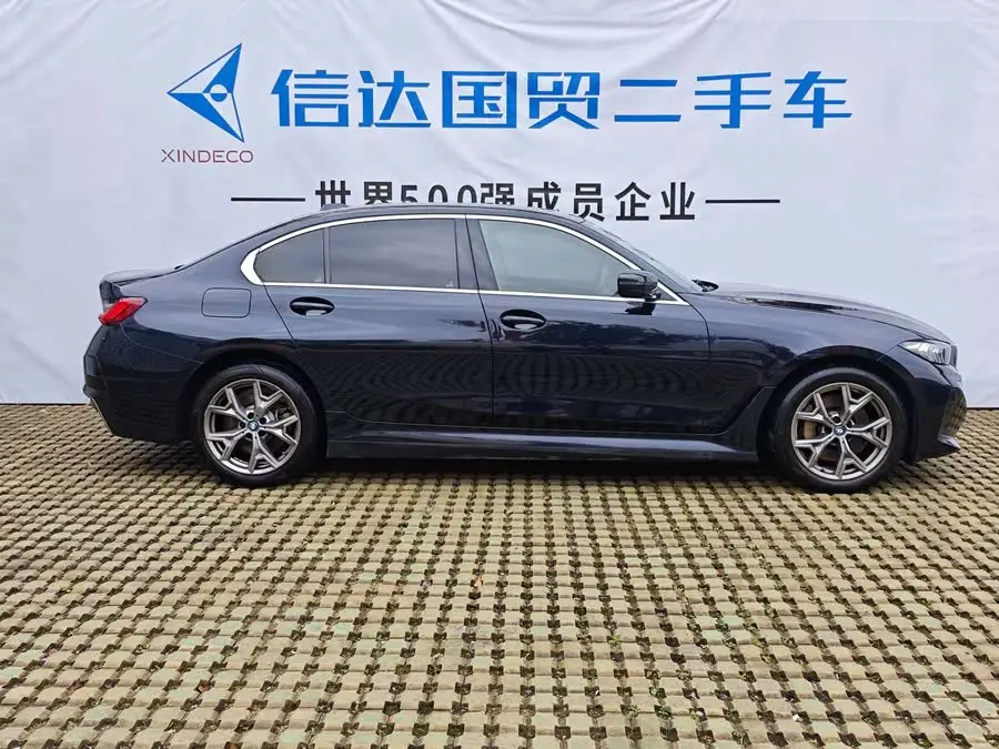 بي إم دبليو i3 2024 eDrive 35 L