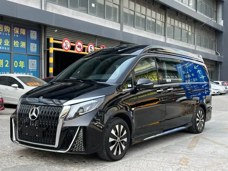 Vito 2024 2.0T Business Edition 7-seater