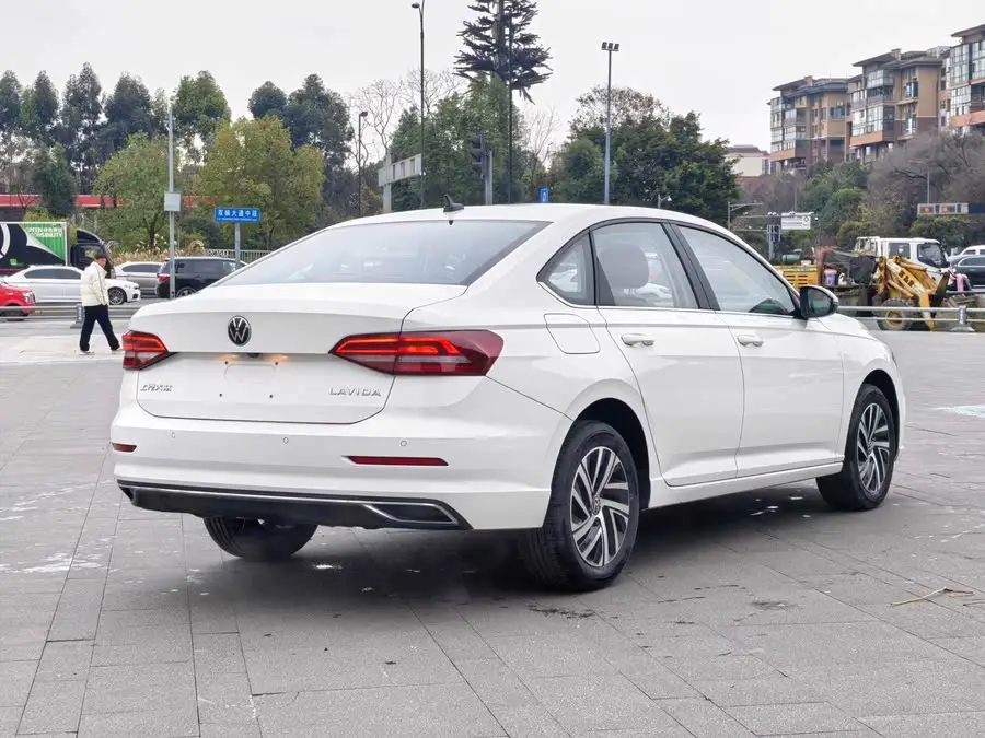 لافيدا 2022 1.5 لتر أوتوماتيكي نسخة الراحة