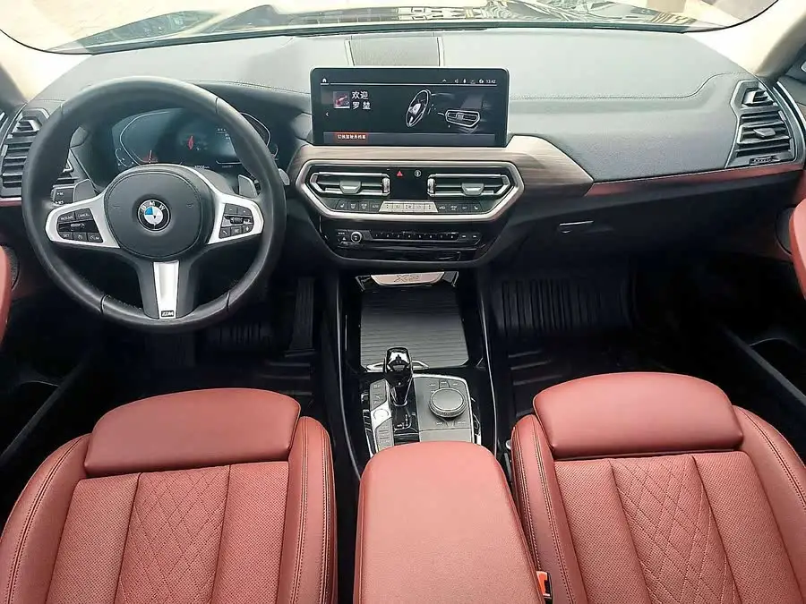 BMW X3 2022 xDrive30i Leading M Night Package