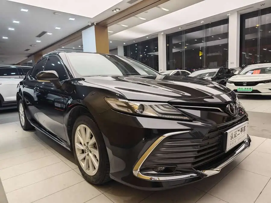 Camry 2023 2.0G Luxury Edition