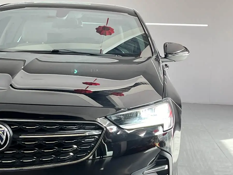 بيوك ريجال 2020 طراز 552T النخبة