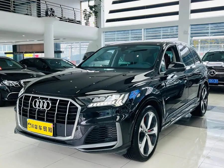 Audi Q7 2023 55 TFSI quattro S line Sport