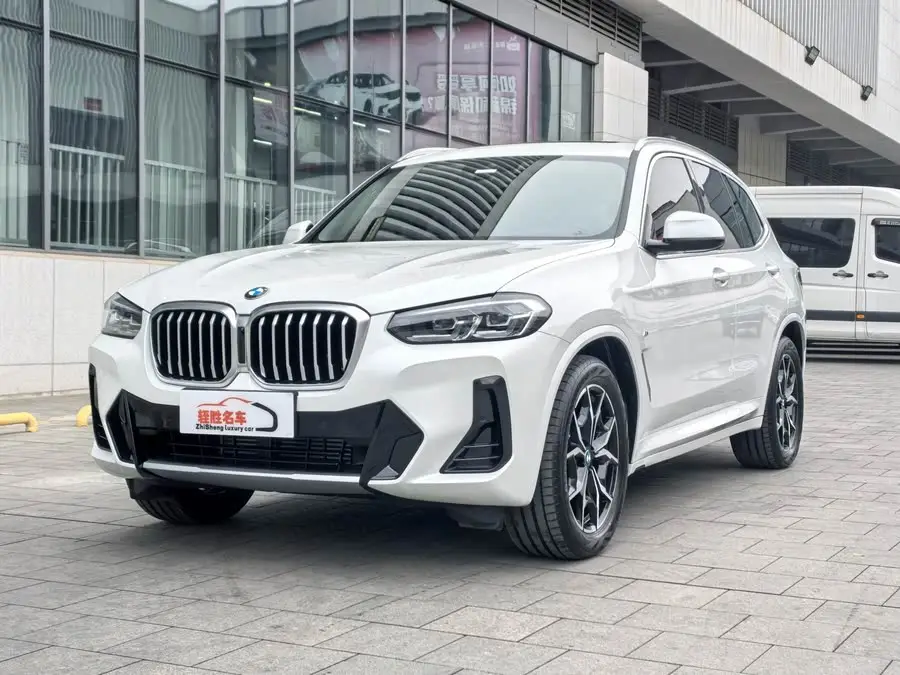 2023 BMW X3 xDrive25i M Sport Package