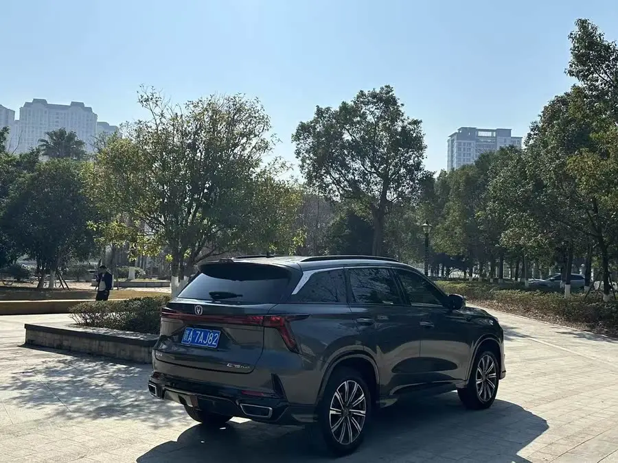 شانجان UNI-K 2021 2.0T التميز