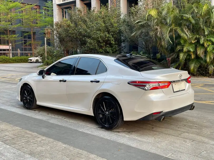 Camry 2022 2.0GVP Leading Edition