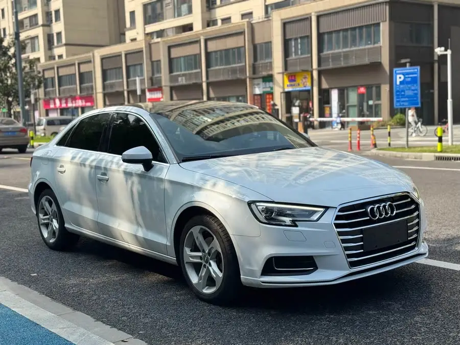 أودي A3 2020 الطراز المعدل ليموزين 35 TFSI طراز التقدم الوطني VI