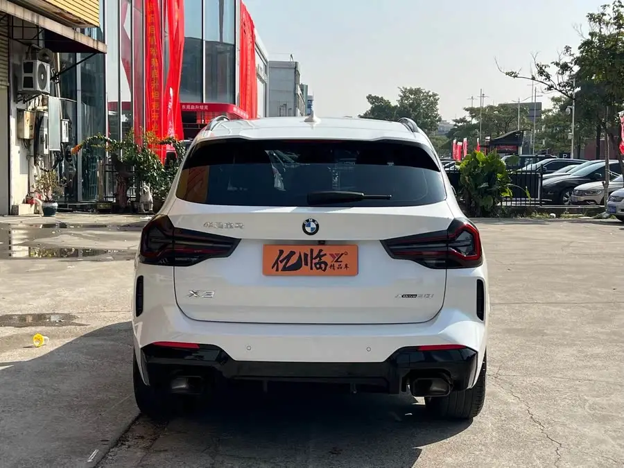 BMW X3 2023 xDrive30i Leading Model M Night Package