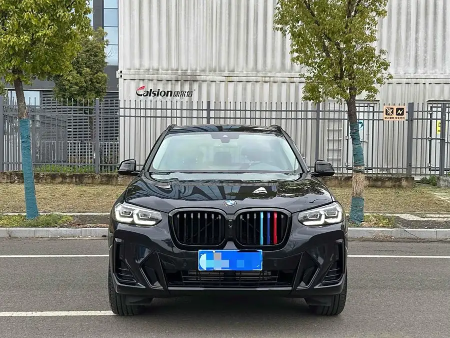 BMW X3 2023 xDrive30i Leading Model M Night Package