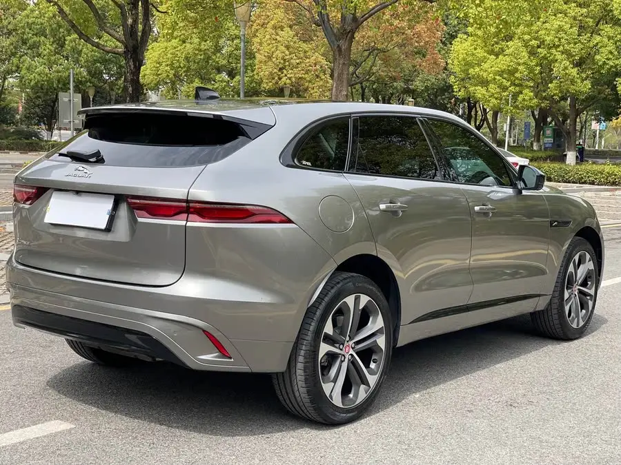 Jaguar F-PACE 2023 P250 HSE