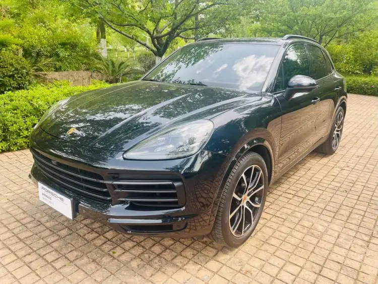 2023 Cayenne 3.0T Platinum Edition